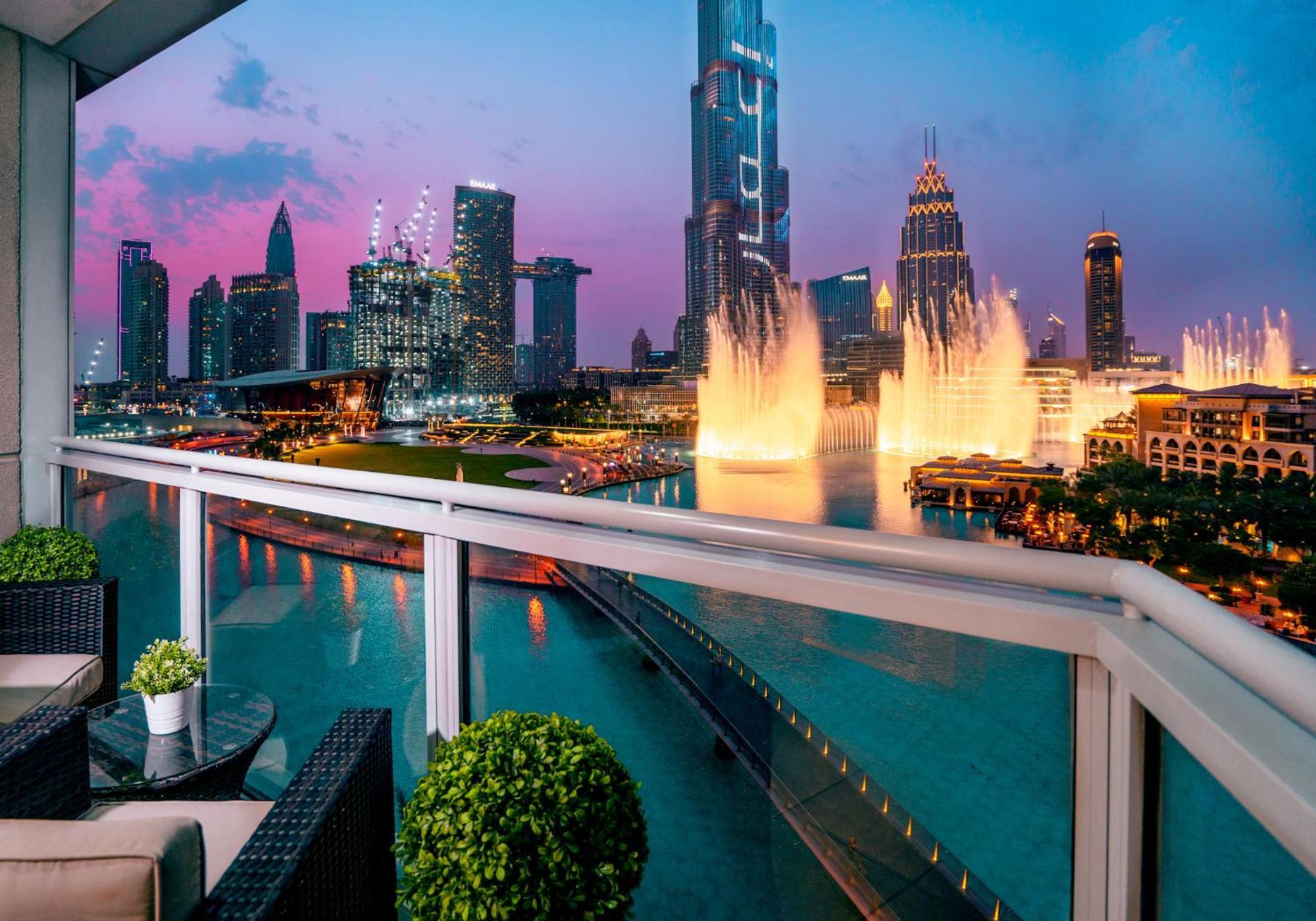 Elite Royal Apartment - Full Burj Khalifa & Fountain View - Premier - 2 Bedrooms & 1 Open Bedroom Without Partition ドバイ エクステリア 写真