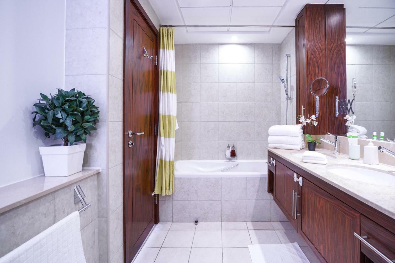 Elite Royal Apartment - Full Burj Khalifa & Fountain View - Premier - 2 Bedrooms & 1 Open Bedroom Without Partition ドバイ エクステリア 写真