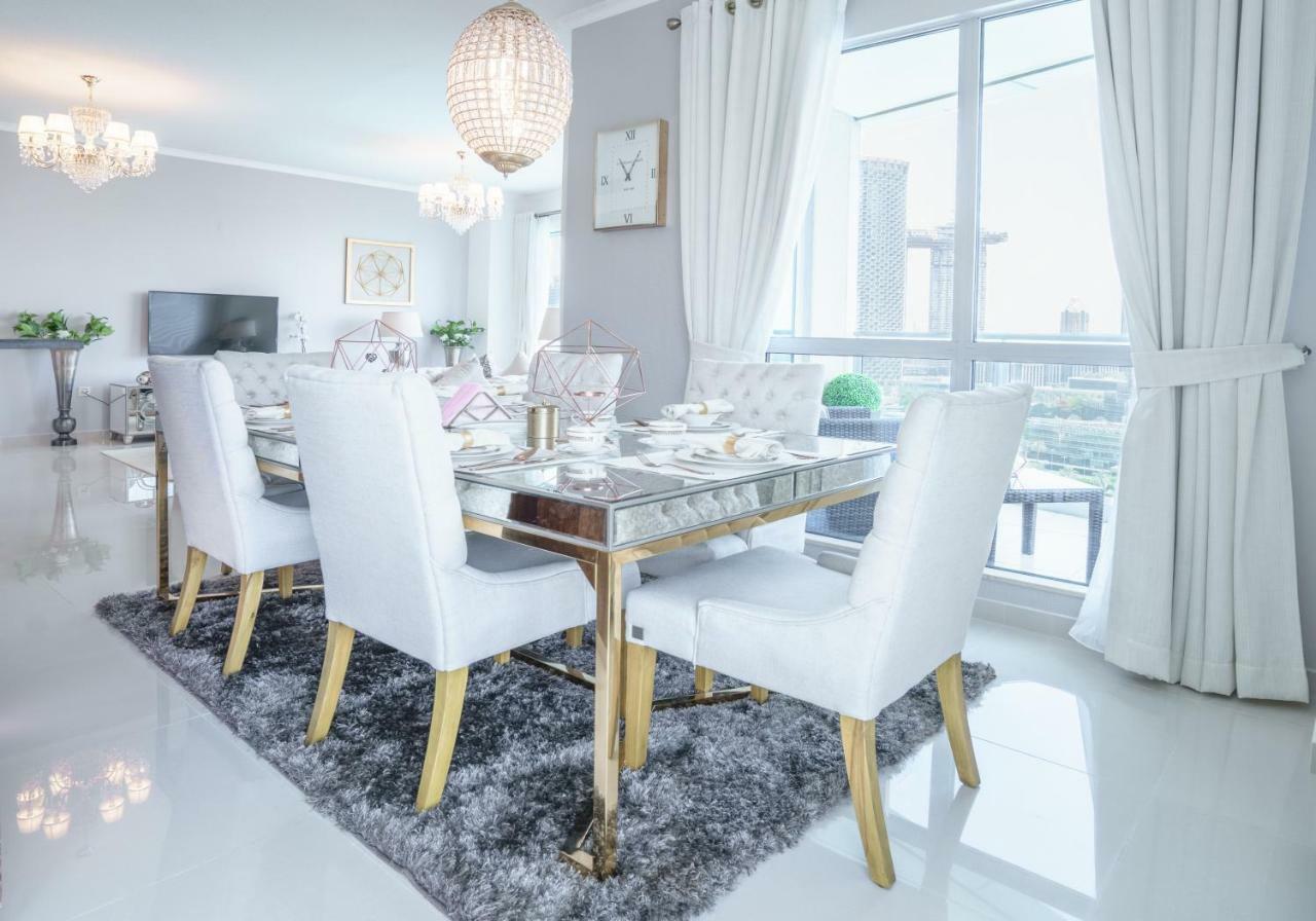 Elite Royal Apartment - Full Burj Khalifa & Fountain View - Premier - 2 Bedrooms & 1 Open Bedroom Without Partition ドバイ エクステリア 写真