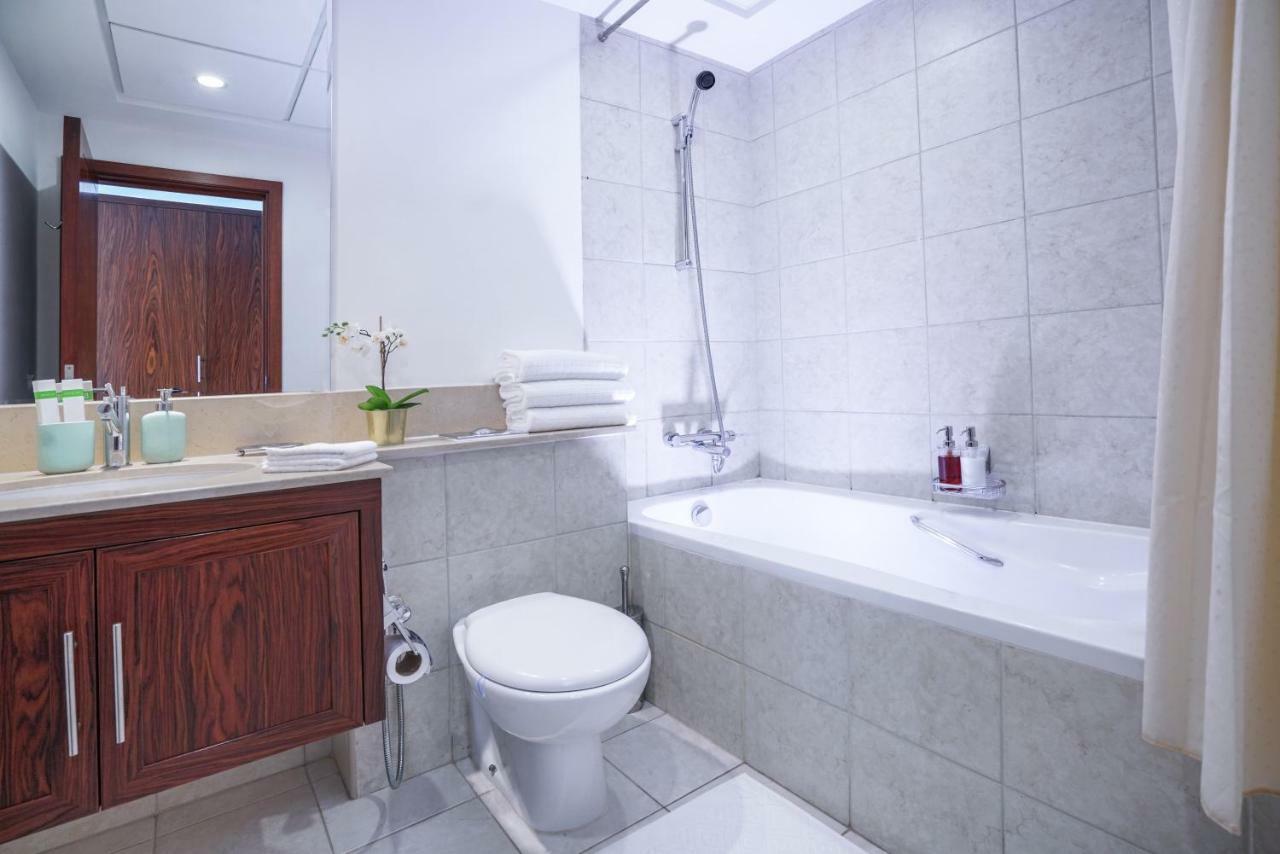 Elite Royal Apartment - Full Burj Khalifa & Fountain View - Premier - 2 Bedrooms & 1 Open Bedroom Without Partition ドバイ エクステリア 写真