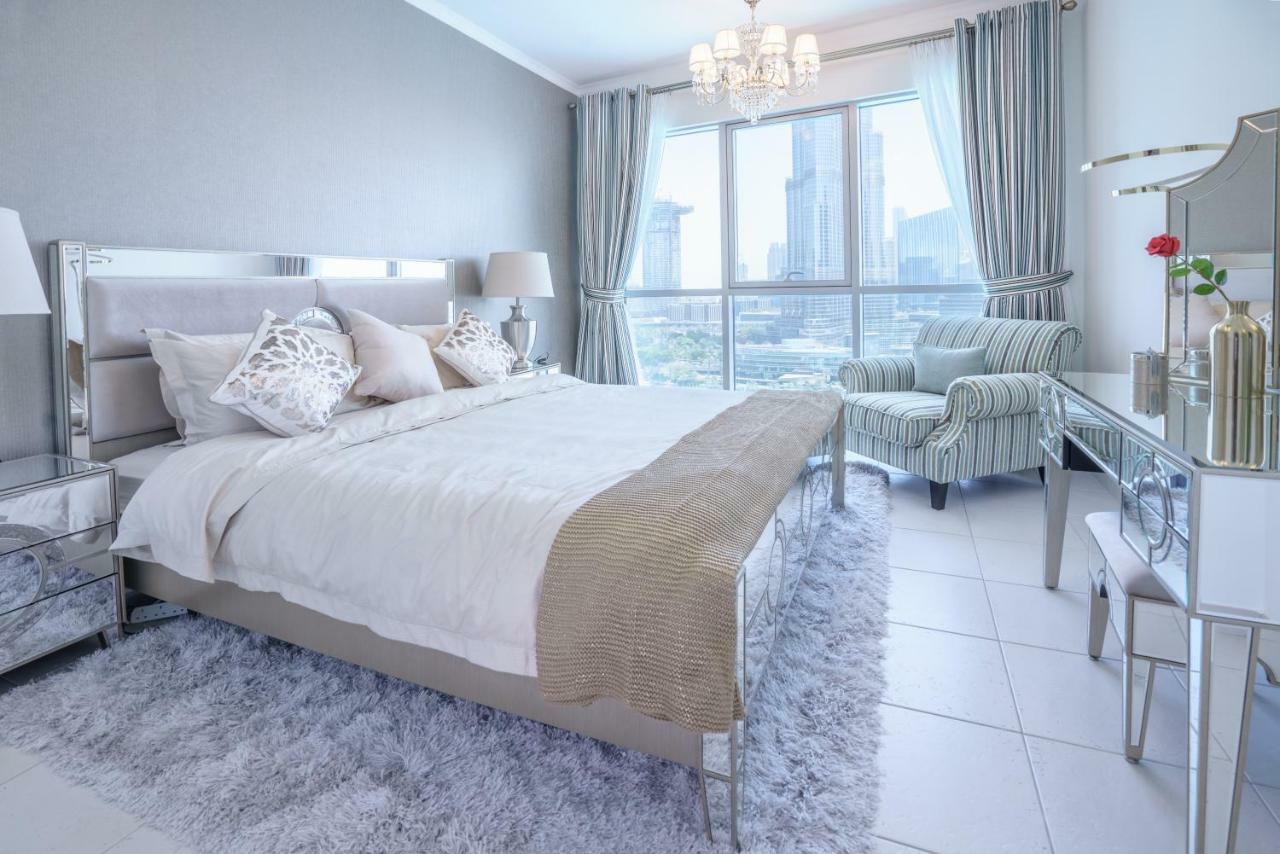 Elite Royal Apartment - Full Burj Khalifa & Fountain View - Premier - 2 Bedrooms & 1 Open Bedroom Without Partition ドバイ エクステリア 写真