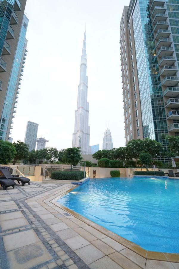 Elite Royal Apartment - Full Burj Khalifa & Fountain View - Premier - 2 Bedrooms & 1 Open Bedroom Without Partition ドバイ エクステリア 写真